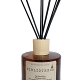 Bibliotheca Candle – Luxury Scented Candle with Peach, Leather & Vanilla